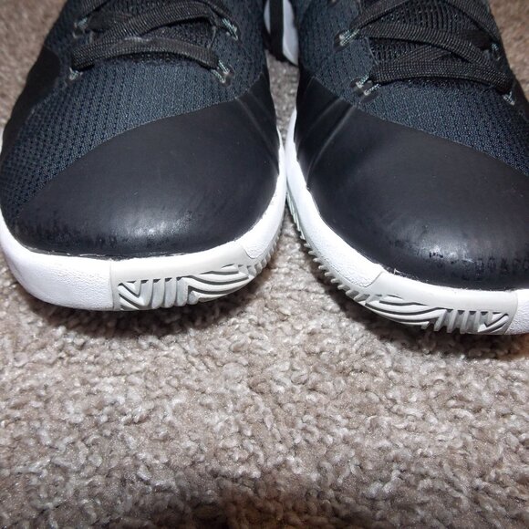 Men's Nike Hyperdunk 2015 Size 12 - Picture 2 of 10